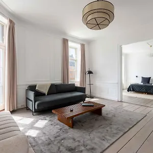 Chic In Vibrant Area By Canals Apartment Copenhagen